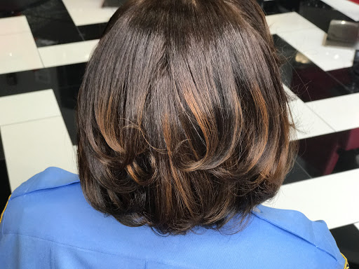 Hair Salon «Salon 809 - A Dominican Hair Salon», reviews and photos, 7816 Central Ave, Landover, MD 20785, USA