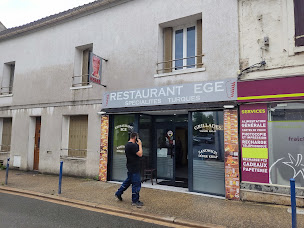 Photo n°14 de EGE à Mitry-Mory ()