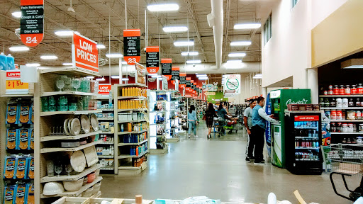 Grocery Store «H-E-B Grocery», reviews and photos, 7811 McPherson Rd, Laredo, TX 78045, USA