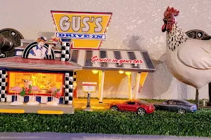 Gus's World Famous Fried Chicken image