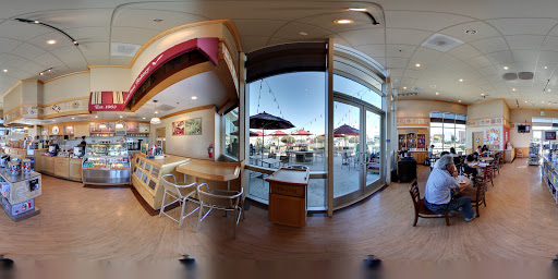 Coffee Shop «The Coffee Bean & Tea Leaf», reviews and photos, 18011 Newhope St G, Fountain Valley, CA 92708, USA