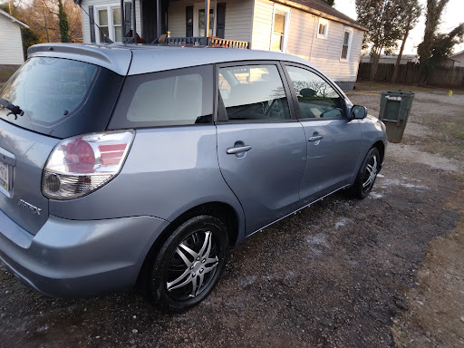 Ridin' Clean detail and carwash en Piedmont