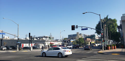 Shopping Mall «West Hollywood Gateway», reviews and photos, 7100 California Route 2, Los Angeles, CA 90046, USA