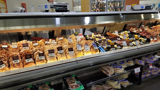 Supermarket «Hy-Vee», reviews and photos, 8701 Douglas Ave, Urbandale, IA 50322, USA