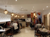 Atmosphère du Restaurant de spécialités d'Afrique du Nord Les Saveurs d'Orient à La Ciotat - n°9
