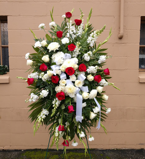 Florist «Village Flowers & Gifts», reviews and photos, 527 W Lodi Ave, Lodi, CA 95242, USA