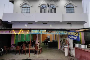 Banaras dhaba and family restaurant image