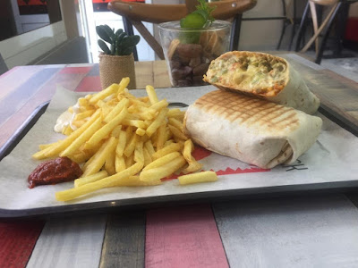 LE S à Mâcon