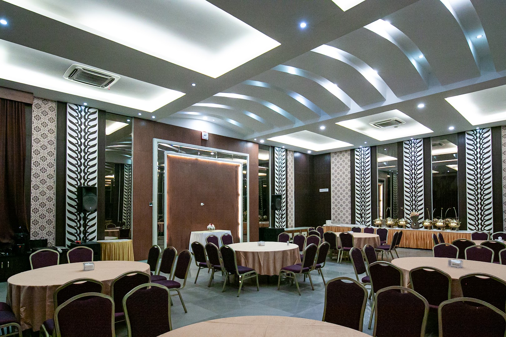 Istana Koki Restaurant & Grand Ballroom Photo