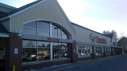 Grocery Store «Hannaford Supermarket», reviews and photos, 99 Main St, Gorham, ME 04038, USA