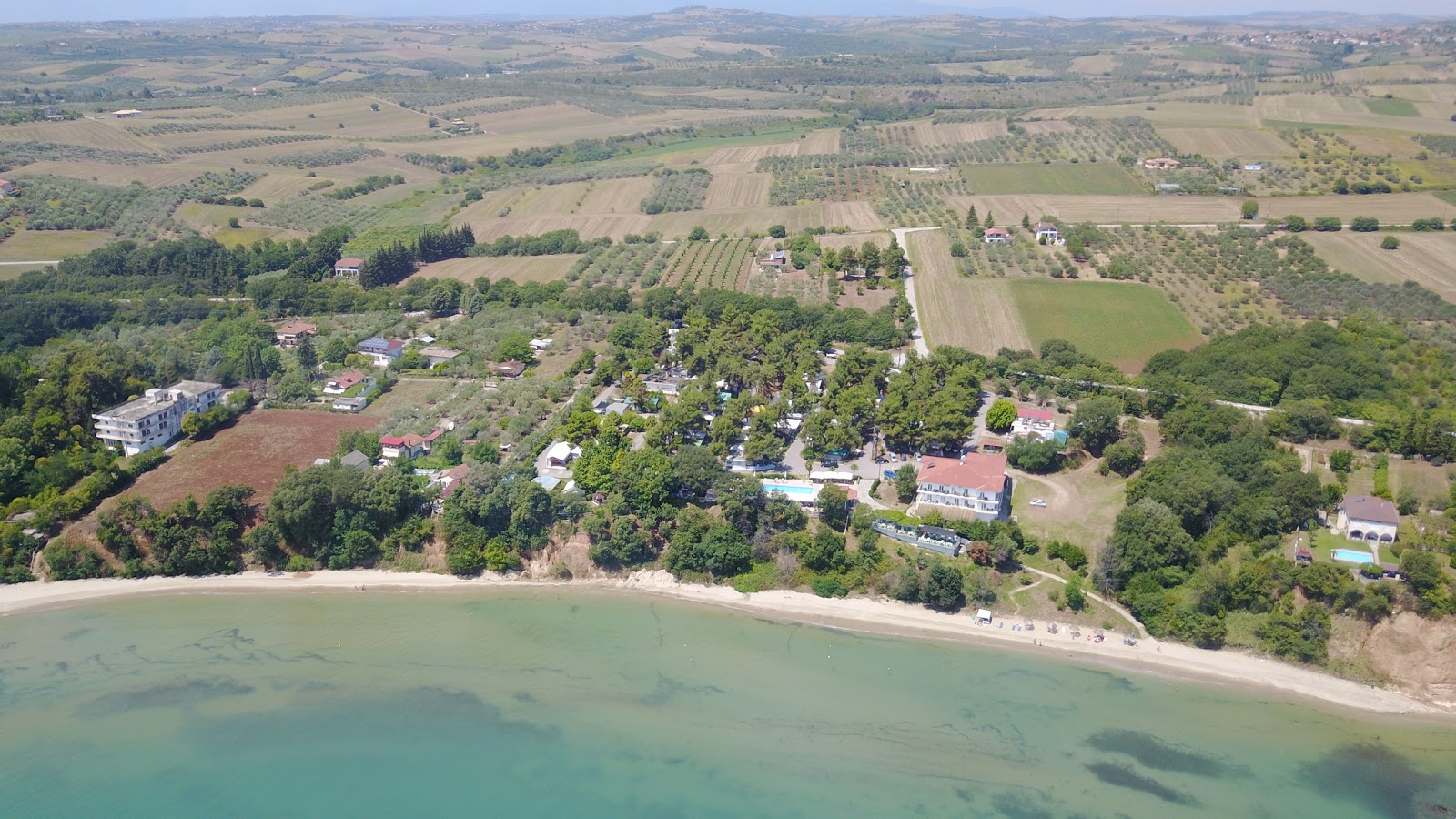 Foto von Agiannis beach befindet sich in natürlicher umgebung