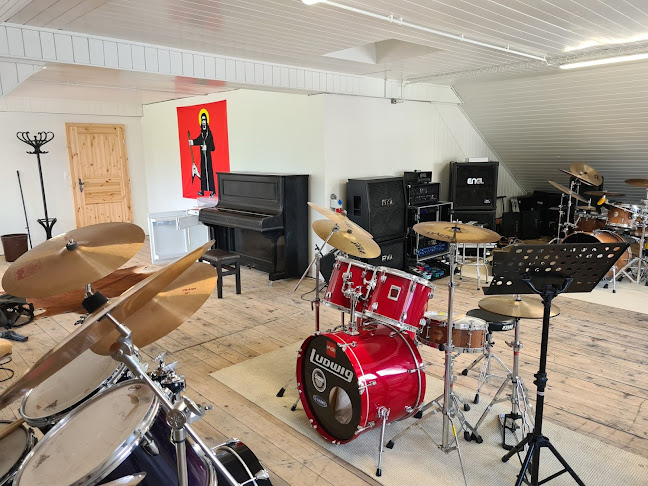 schlagzeugunterricht-glarnerland, SMS- Sevis Mürige Schlagzeugschule - Schule