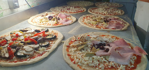 Hollywood Pub in Marina di Mancaversa-Giannelli, Provincia di Lecce