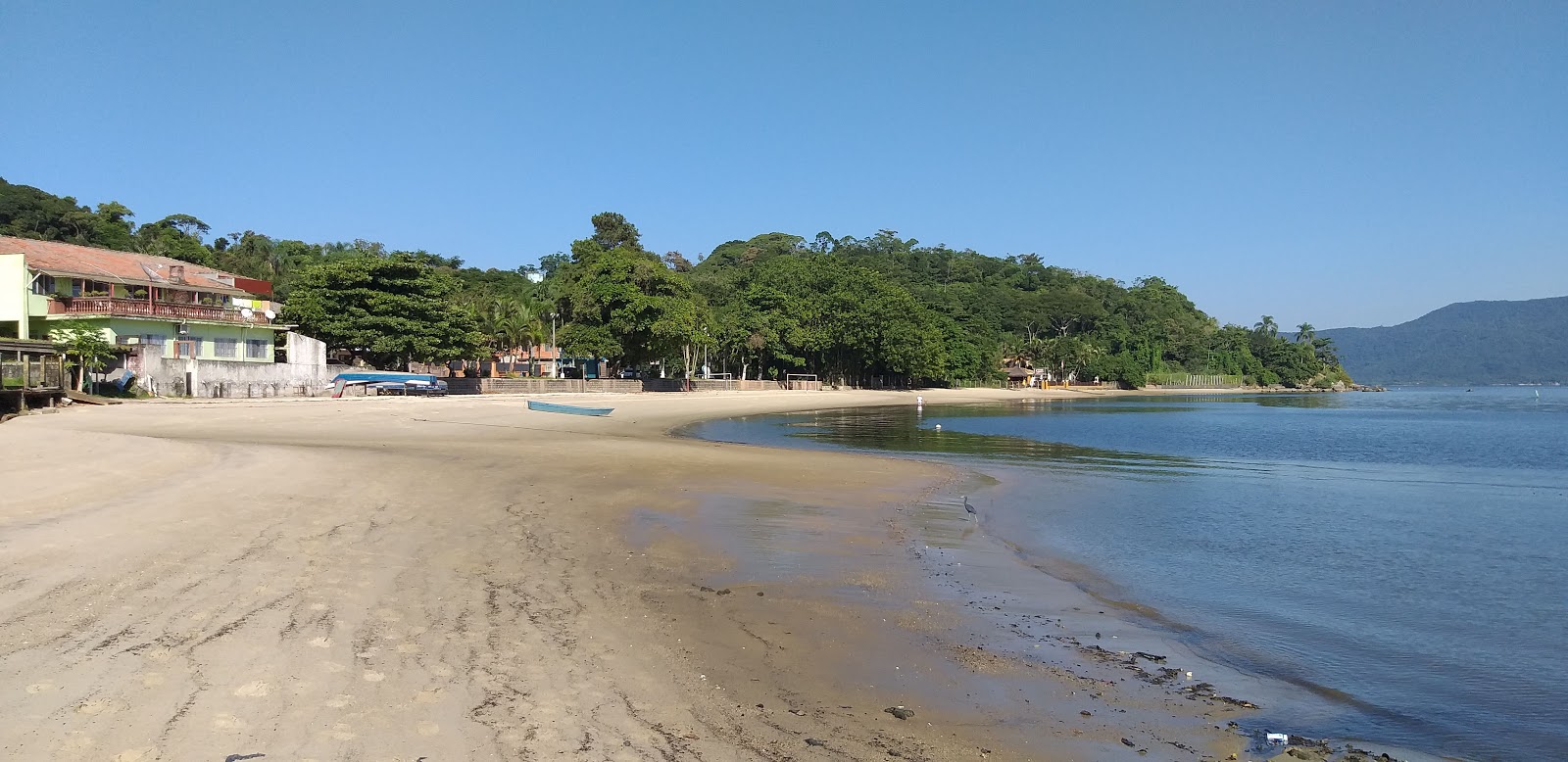Fotografija Plaža Ingleses z svetel pesek površino
