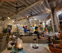 Tunjung Restaurant photo