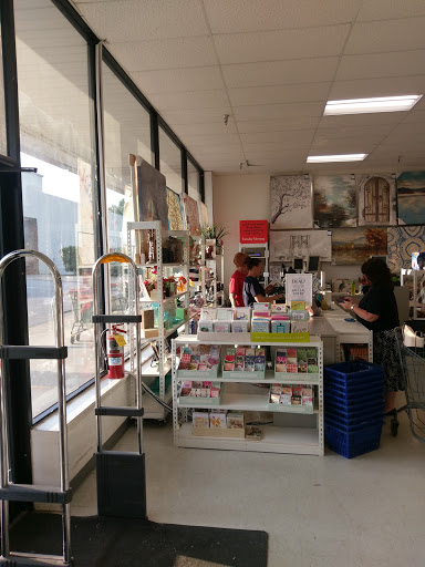 Home Goods Store «Tuesday Morning», reviews and photos, 1951 Madison St, Clarksville, TN 37043, USA