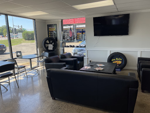 Car Repair and Maintenance «Midas», reviews and photos, 19340 MN-7, Excelsior, MN 55331, USA