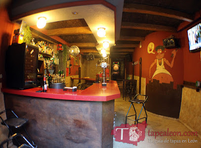 Bar Restaurante Mina - C. de la Misericordia, 4, 24003 León, Spain