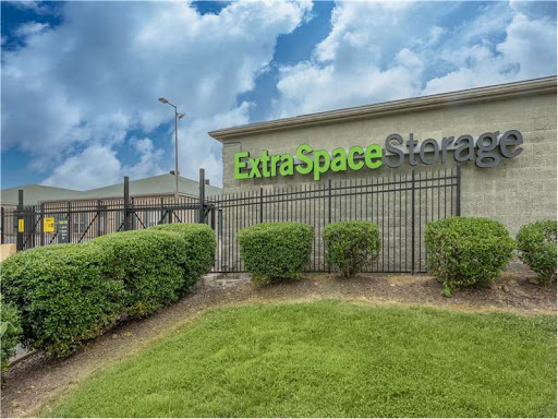 Self-Storage Facility «Storage Plus and More», reviews and photos, 6456 Outer Loop, Louisville, KY 40228, USA