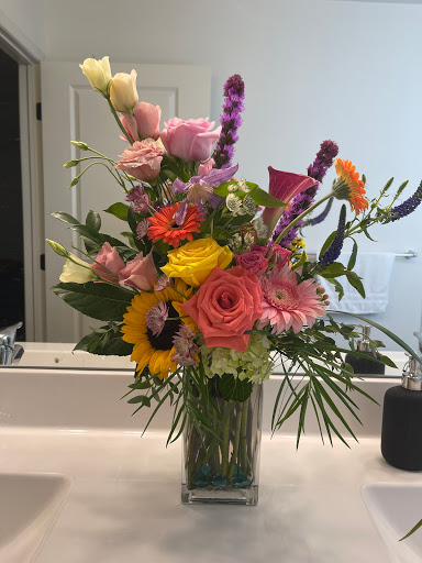 Florist «Flowers Etcetera By Denise», reviews and photos, 637 N 2nd St, Philadelphia, PA 19123, USA