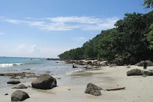 Pantai Batu Hideung Pandeglang Banten image