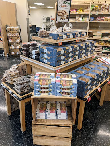 Health Food Store «Sprouts Farmers Market», reviews and photos, 220 Randol Mill Ave, Southlake, TX 76092, USA