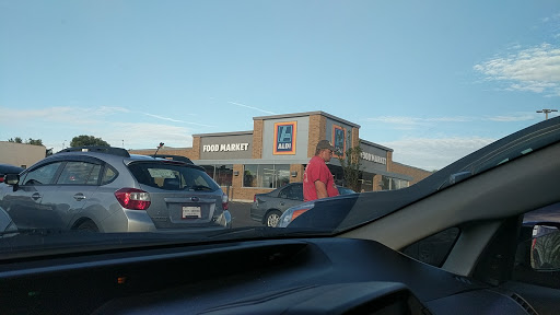 Supermarket «ALDI», reviews and photos, 116 N Linwood Ave, Appleton, WI 54914, USA