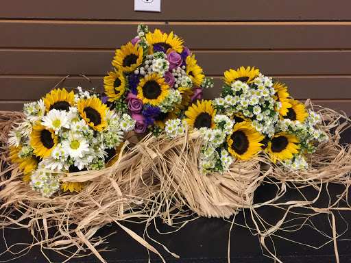 Florist «Valley Florist», reviews and photos, 301 Merrimack St, Methuen, MA 01844, USA