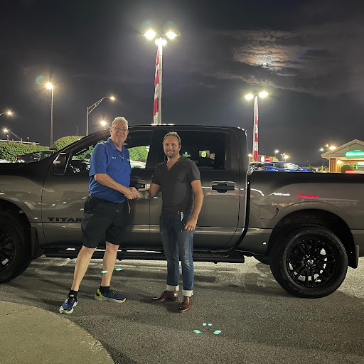 Nissan Dealer «Ron Marhofer Nissan», reviews and photos, 247 Howe Ave, Cuyahoga Falls, OH 44221, USA