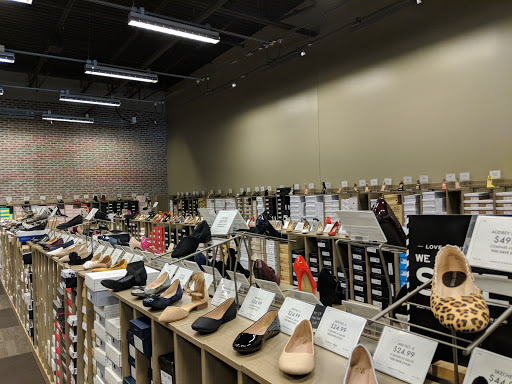 DSW Designer Shoe Warehouse