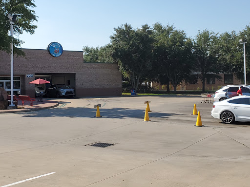 Spiffy Car Wash en Coppell