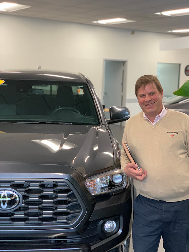 Car Dealer «Greentree Toyota», reviews and photos, 87 Federal Rd, Danbury, CT 06811, USA