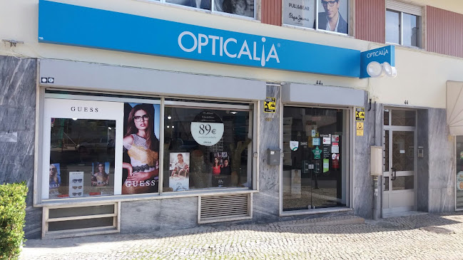 Opticália Vale de Figueira - Ótica
