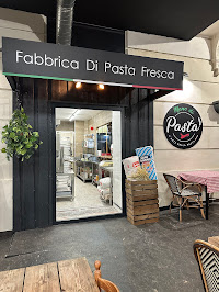 Bar du Restaurant italien Mano Di Pasta - Fabrique de Pâtes fraiches, Street Food, Epicerie Italienne à Perpignan - n°1