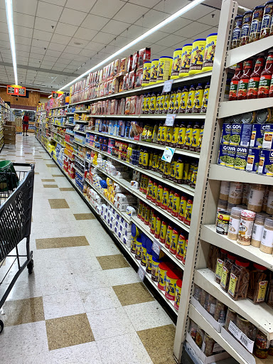 Supermarket «Fine Fare Supermarket», reviews and photos, 200 W Buttonwood St, Reading, PA 19601, USA