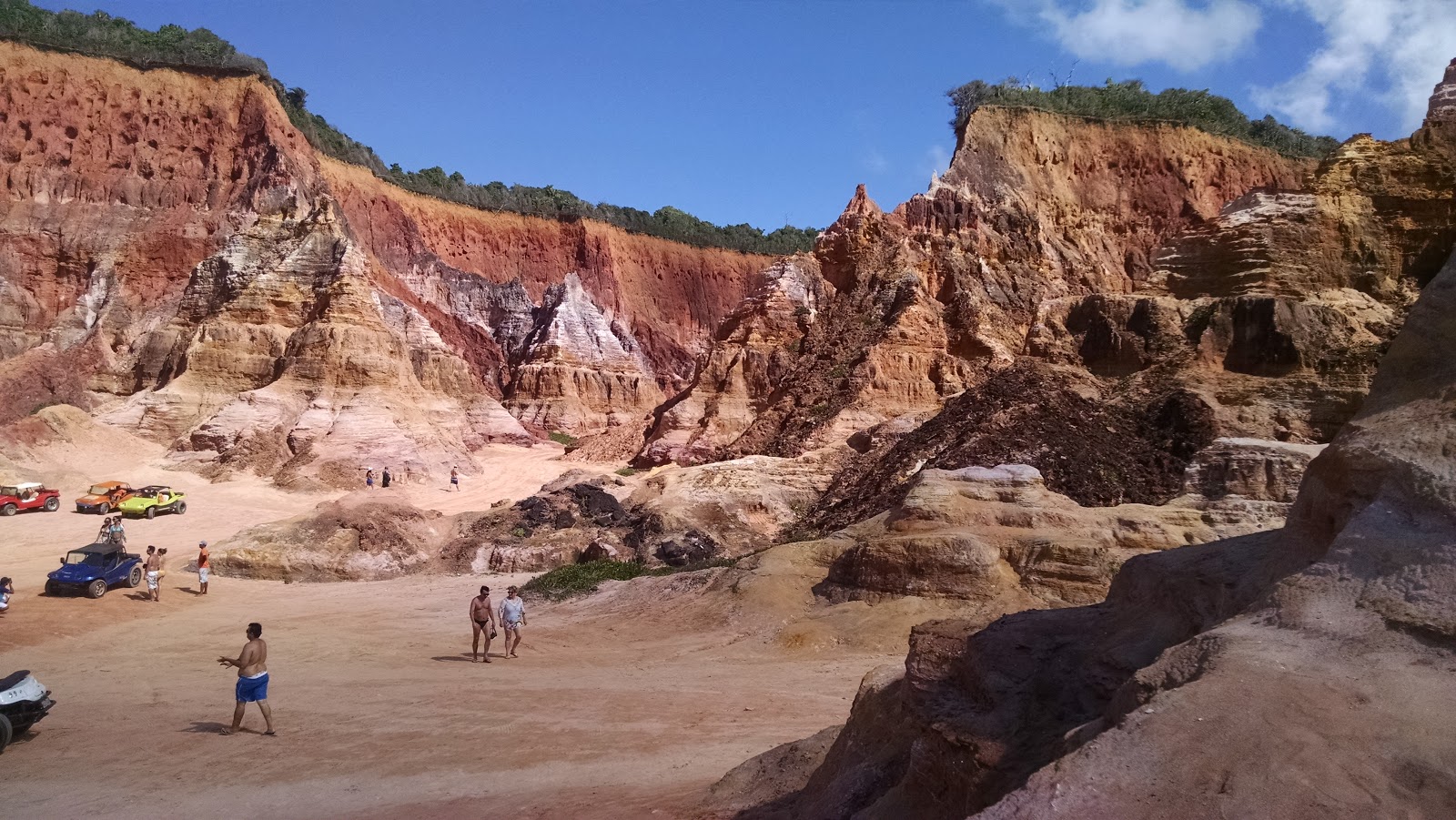 Foto di Falesie di Gunga zona selvaggia