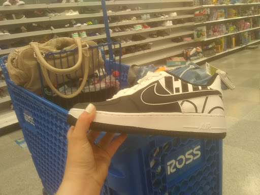 Clothing Store «Ross Dress for Less», reviews and photos, 2455 San Pablo Dam Rd, San Pablo, CA 94806, USA