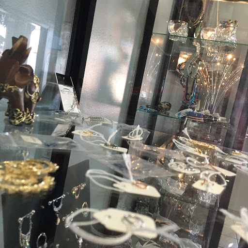 Tattoo Shop «Visual Expressions LLC Tattos and Piercing», reviews and photos, 775 Silver Ln, East Hartford, CT 06118, USA