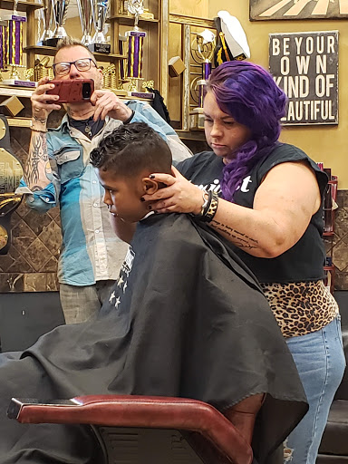 Hair Salon «Studio shag hair salon», reviews and photos, 3780 W Jonathan Moore Pike, Columbus, IN 47201, USA