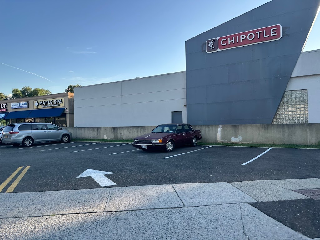 Chipotle Mexican Grill 11747