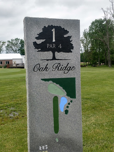 Golf Course «Oak Ridge Golf Course», reviews and photos, 9784 N County Rd 300 E, Brazil, IN 47834, USA