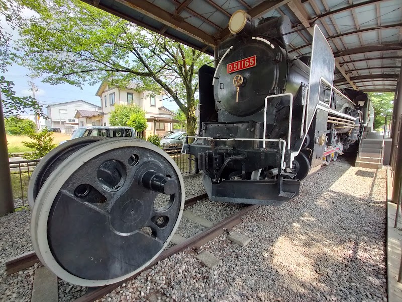蒸気機関車D51 165号機