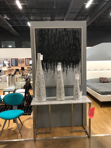 Furniture Store «Bova Contemporary Furniture Dallas», reviews and photos, 4490 Alpha Rd #300, Dallas, TX 75244, USA