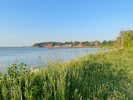 Park «Fort Totten Park», reviews and photos, Totten Ave & 15 Rd, Bayside, NY 11359, USA