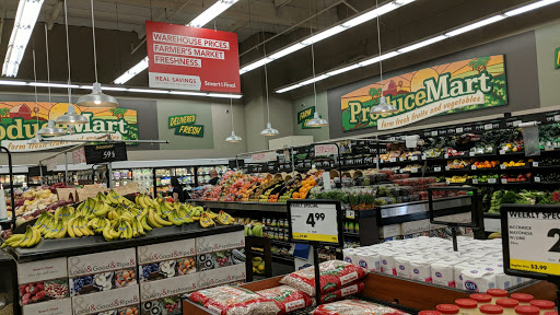Grocery Store «Smart & Final Extra!», reviews and photos, 250 E 10th St, Gilroy, CA 95020, USA
