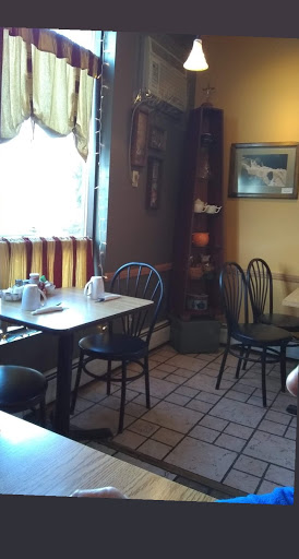 Deli «Roasters Cafe & Deli», reviews and photos, 4267 US-5, Newport, VT 05855, USA