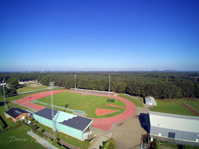 Beoordelingen van Atletiekstadion De Veen & GOLAZO Arena in Beringen - Sportcomplex