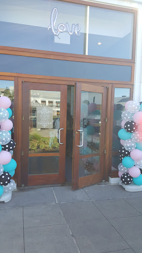 Shopping Mall «The Shops at Atlas Park», reviews and photos, 8000 Cooper Ave, Glendale, NY 11385, USA