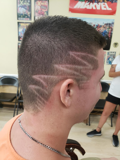 Barber Shop «Heroes Only Barber Shop», reviews and photos, 10412 County Rd 39, Lithia, FL 33547, USA