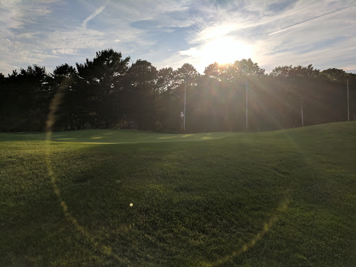 Country Club «Squirrel Run Country Club», reviews and photos, 32 Elderberry Dr, Plymouth, MA 02360, USA